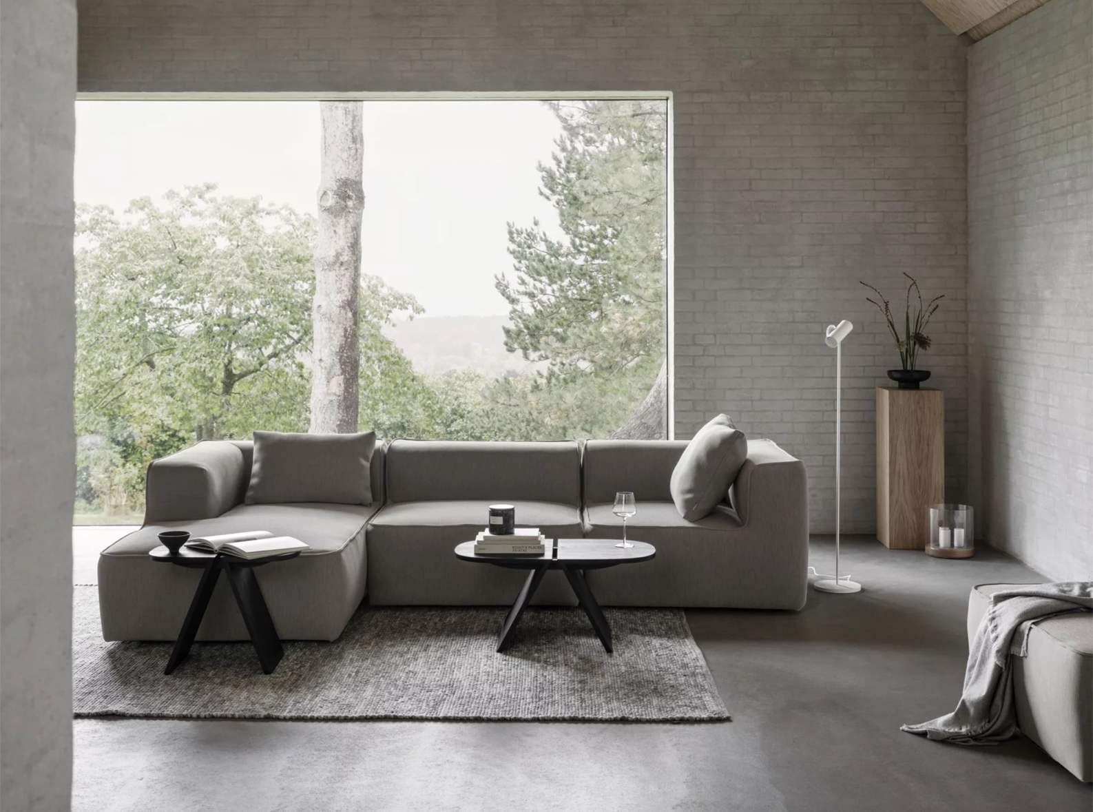 Avio Table d'appoint L 80 x P 43 x H 38 cm Blomus
