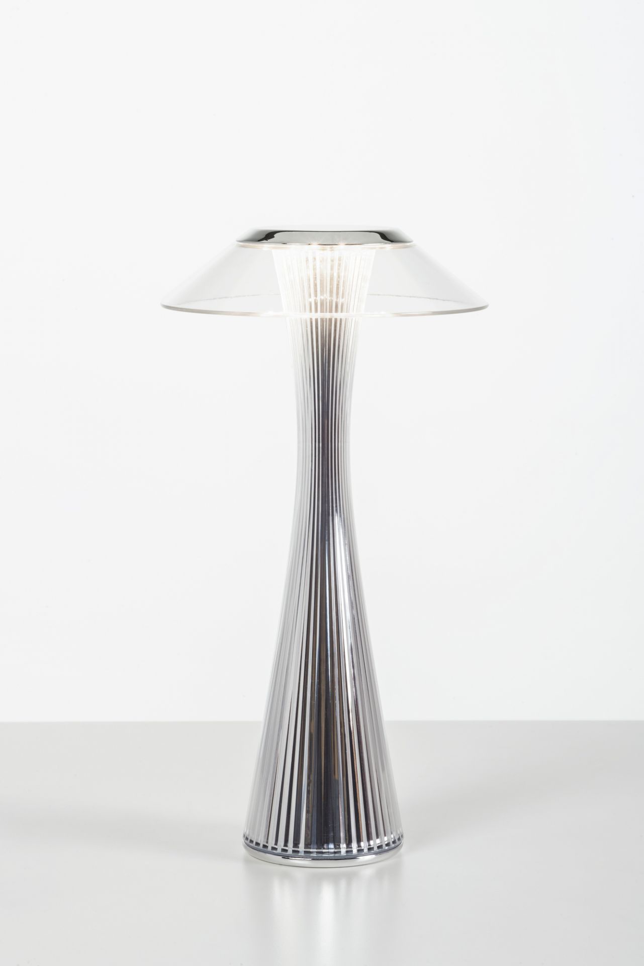 Space Lampe de table Chrome Kartell