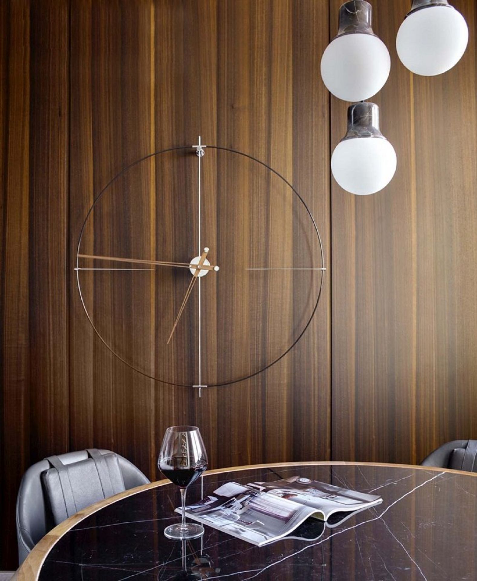 Bilbao N/ L Clock Horloge murale nomon Noir-blanc
