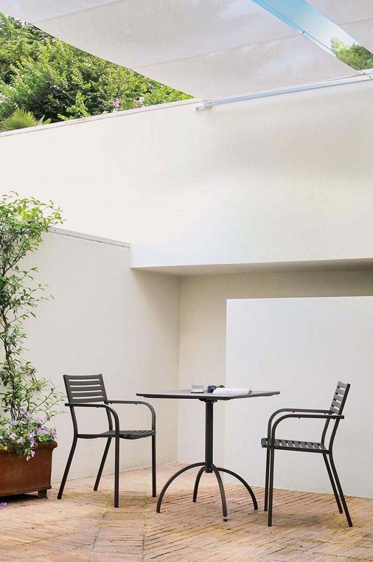 Segno Armchair Chaise Emu