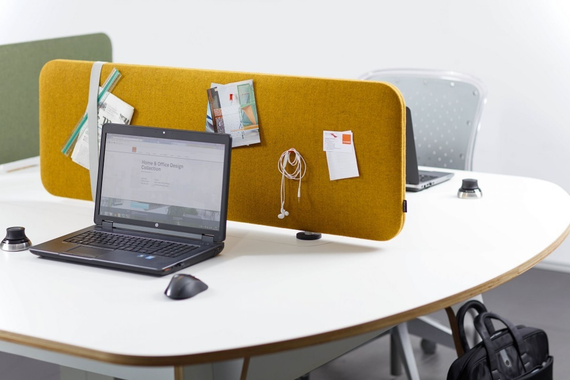 Pillow Desk élément acoustique Cascando
