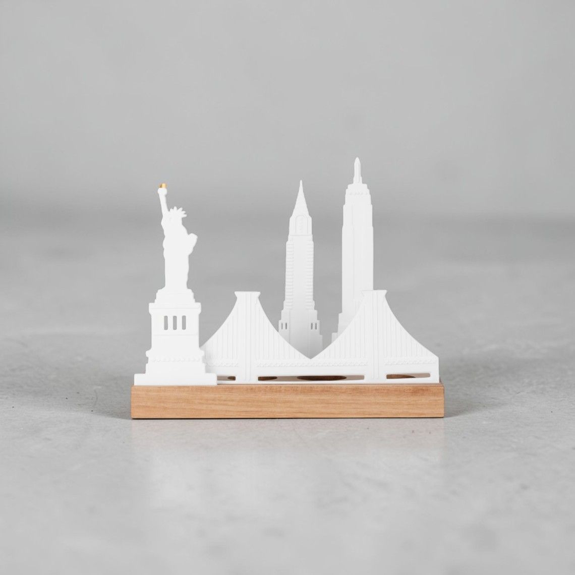 Objet lumineux Silhouette de la ville de New York Räder