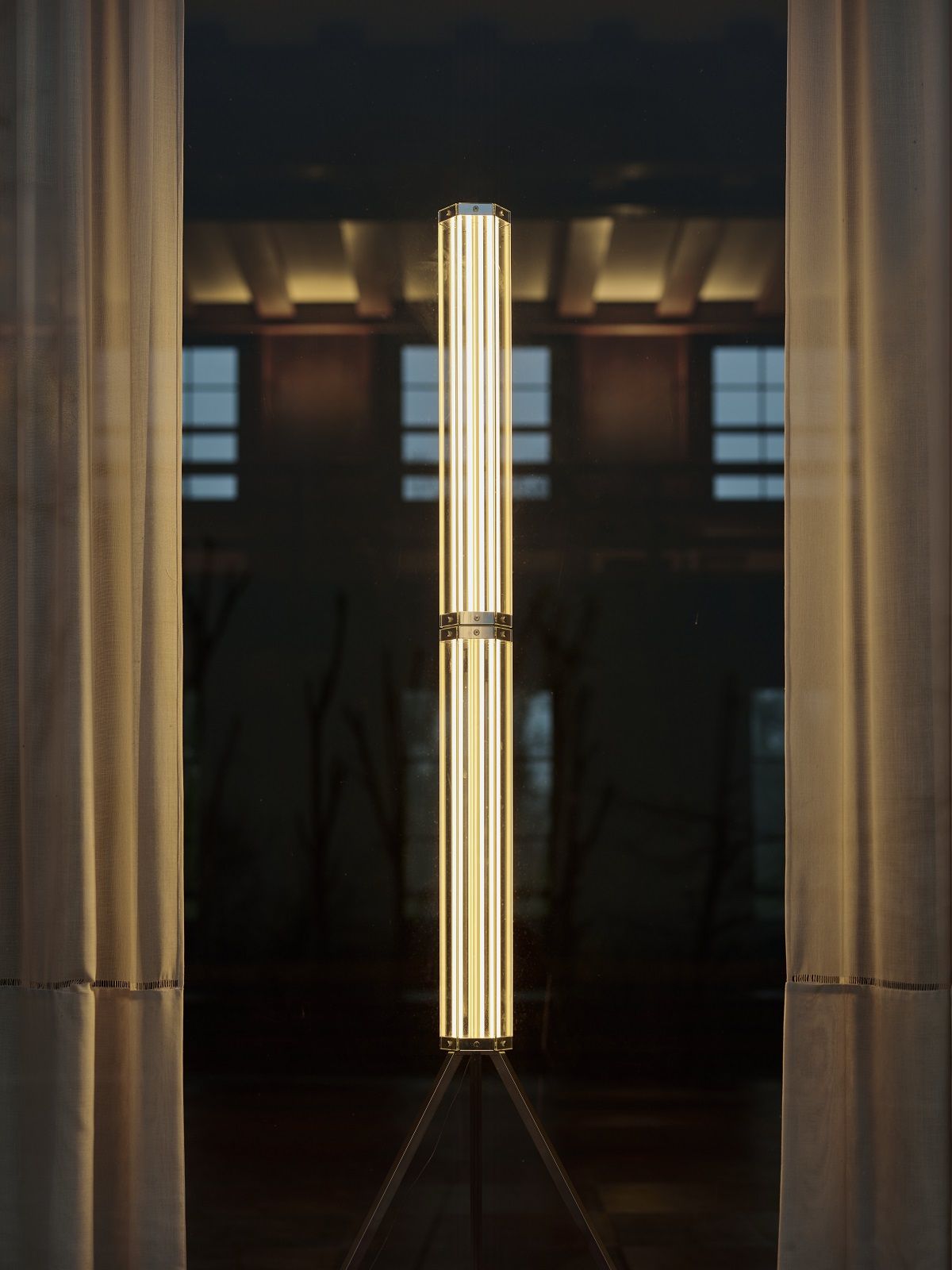 Superwire F Lampadaire Flos