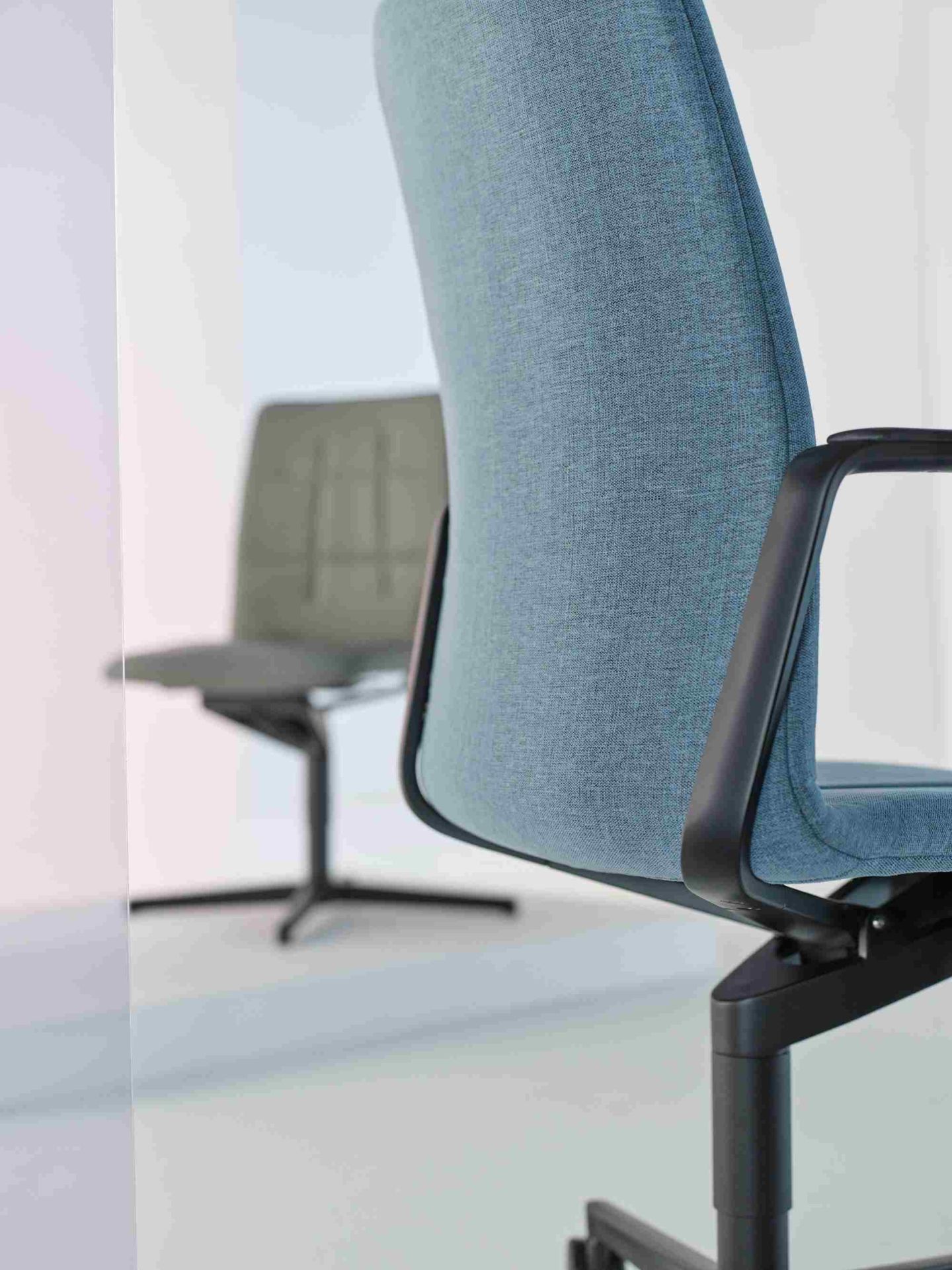 Leadchair Evo chaise pivotante / chaise de bureau avec pied en étoile à cinq branches Walter Knoll