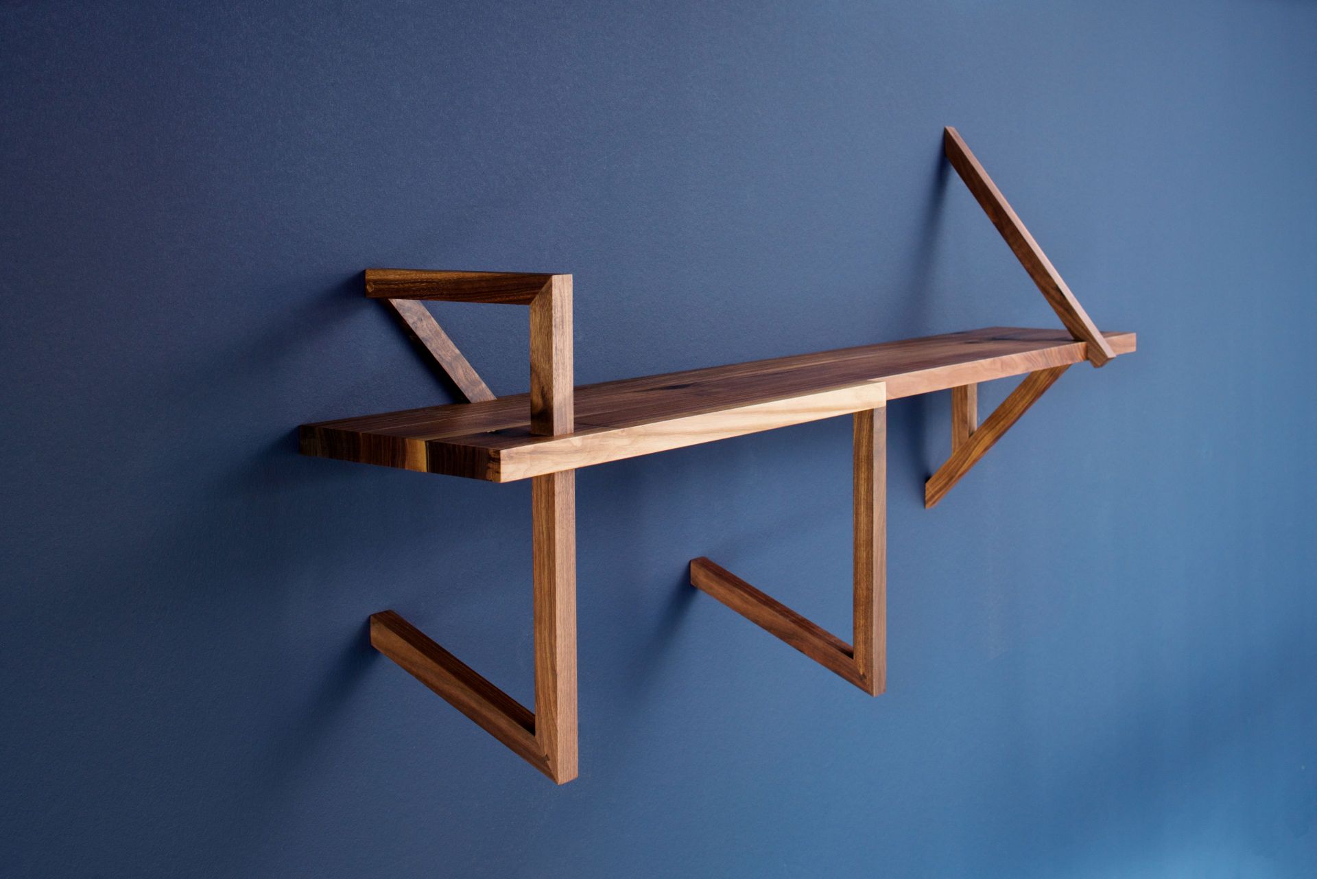 Taidgh étagère murale D ClassiCon