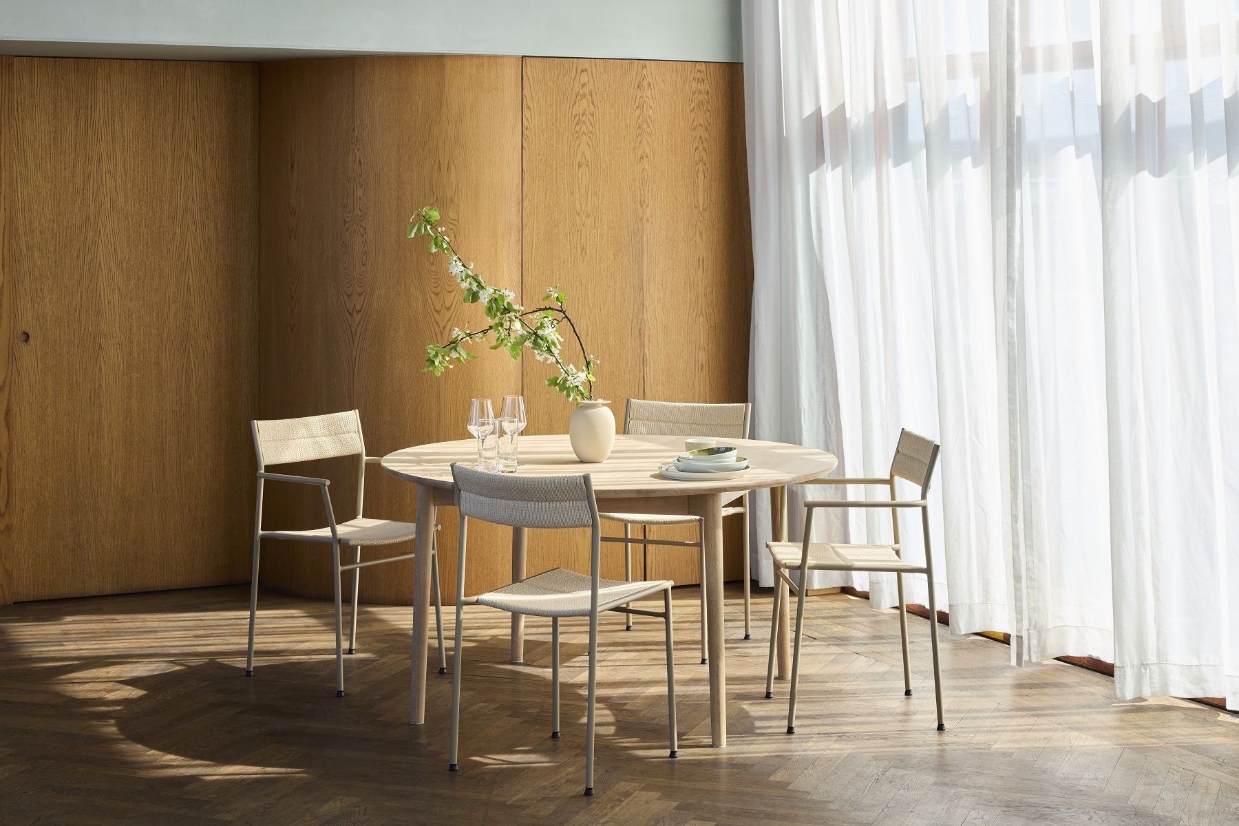 Expand Circular Dining table Table ronde / Table extensible Northern