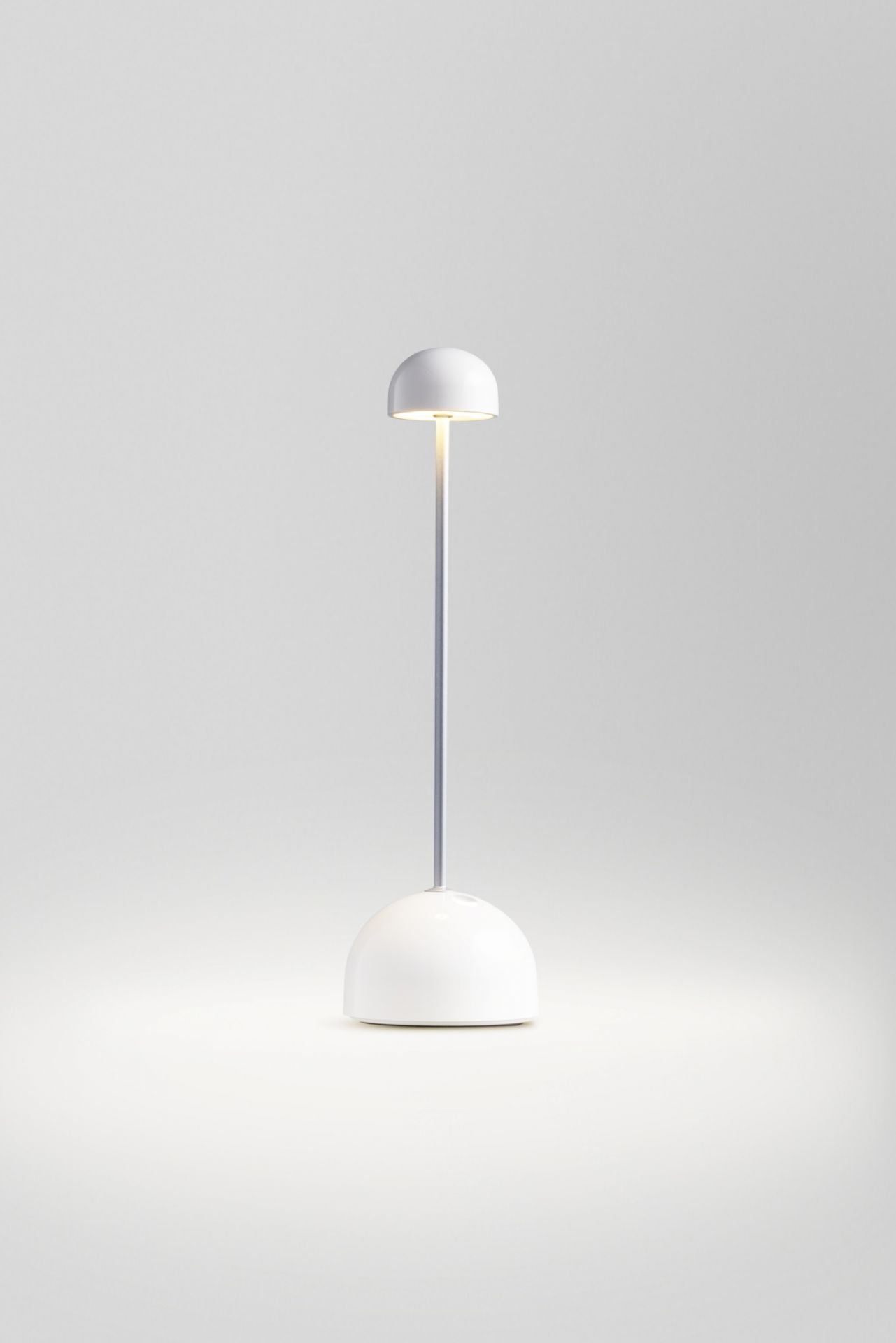 Sips lampe à batterie / lampe de table marset Blanc / Silver (Ral 9001 - RAL 9006)