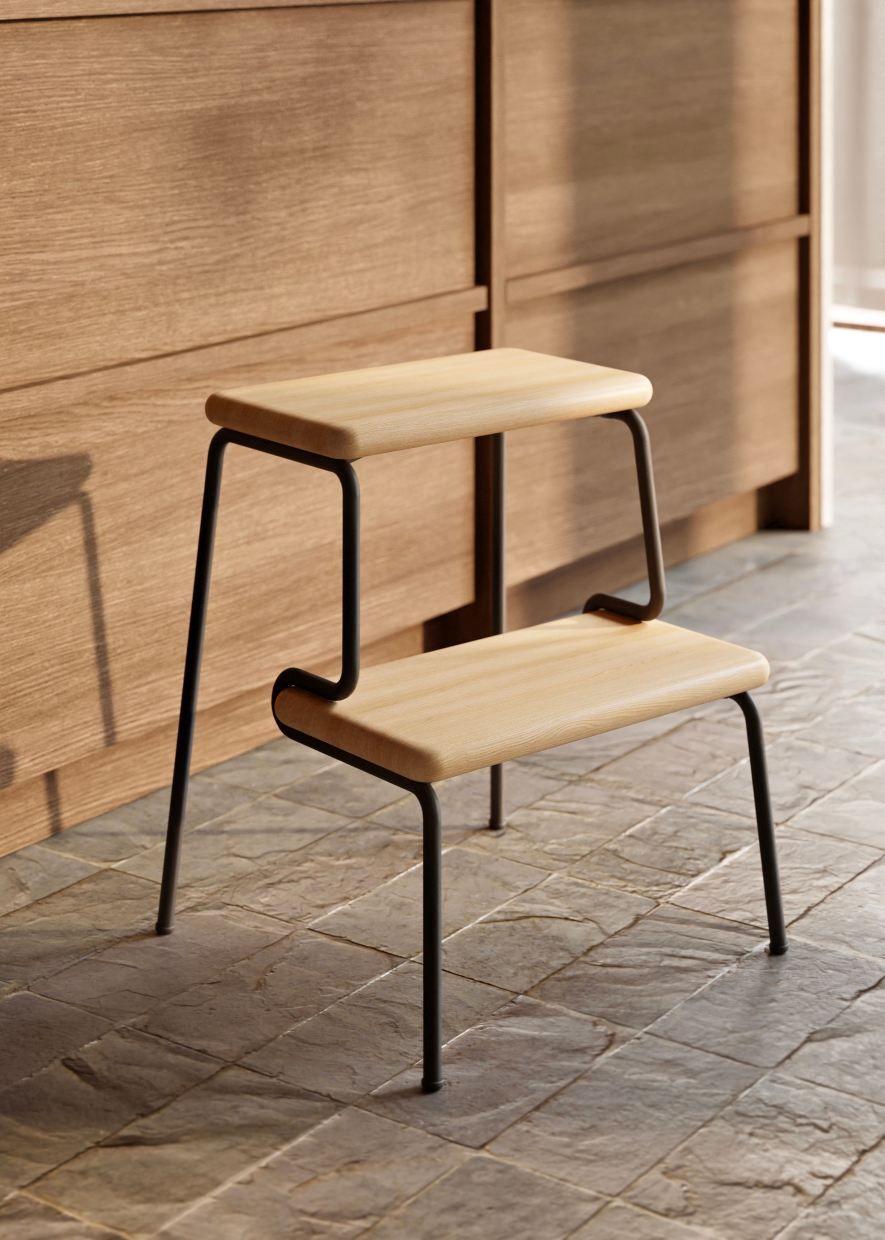 Slalom Step Stool Tabouret à pédales Woud