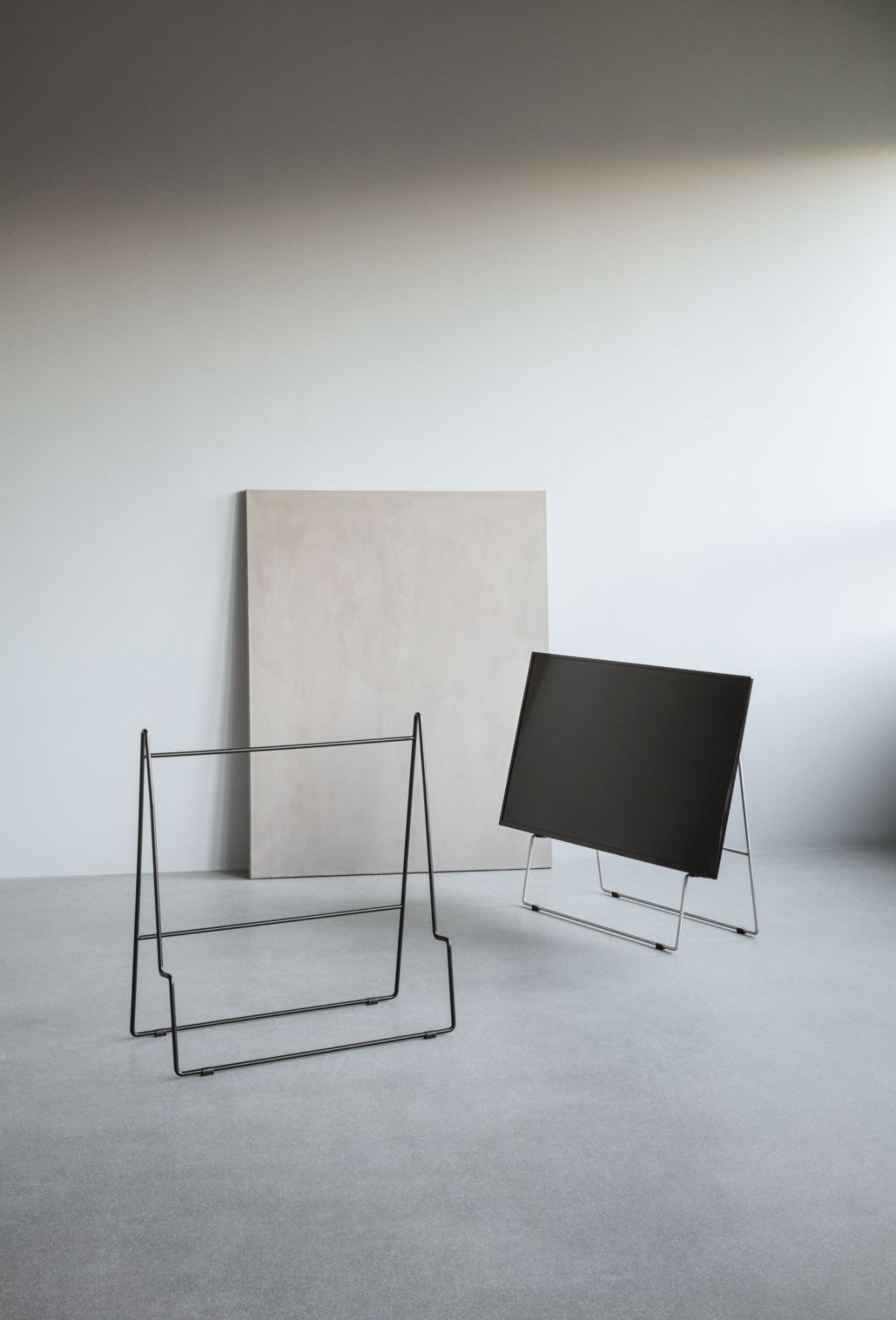 Carry Stand TV noir Eva Solo