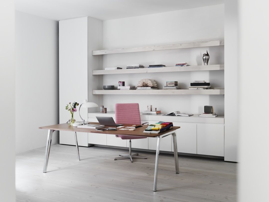 Table Pluralis Fritz Hansen