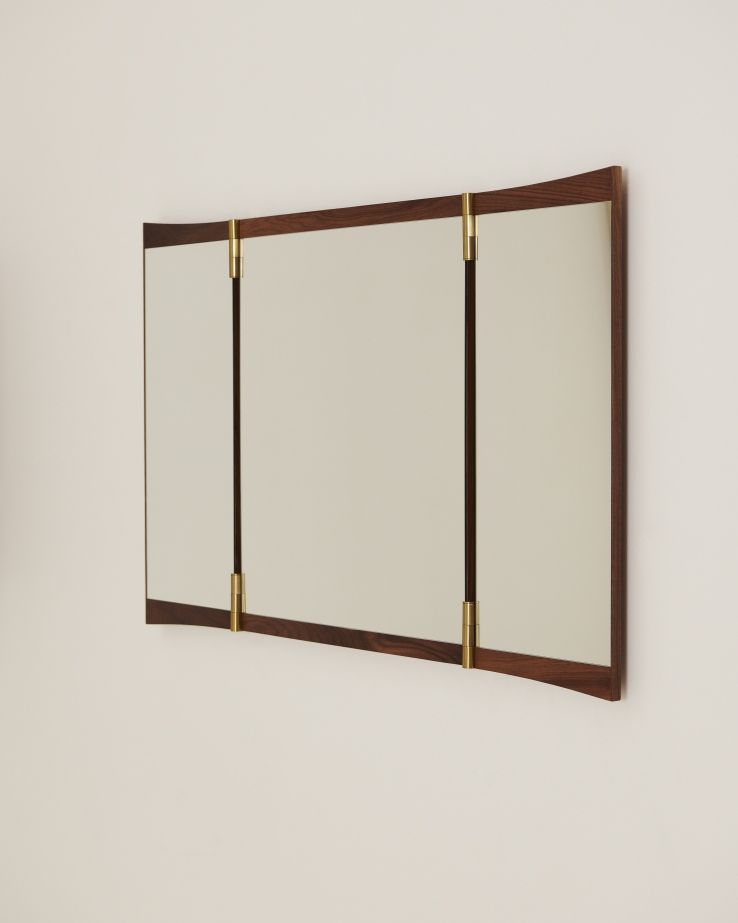 Vanity Wall Mirror 3 miroir mural Gubi  