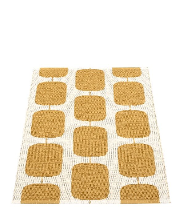 Pappelina Sten Kunststoffteppich in Ocker/Vanille mit grafischem Muster aus Rechtecken, 70x100 cm, für Innenräume.