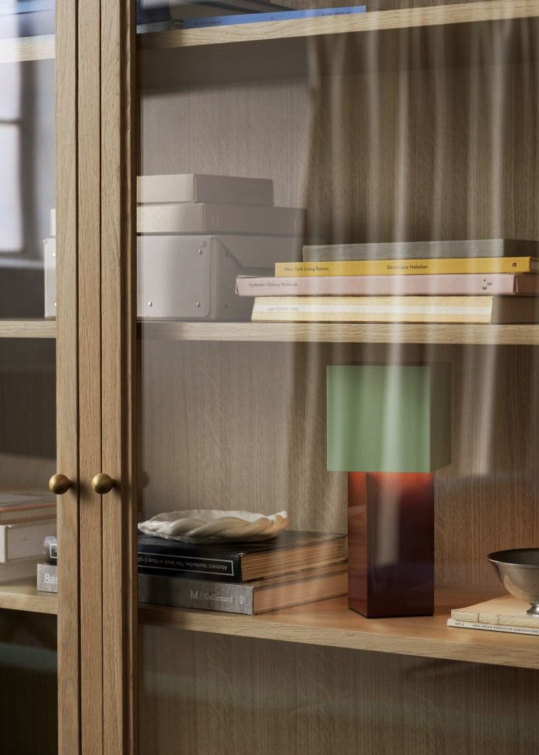 Pivot ATD7 Lampe de table portable / lampe à batterie AndTradition
