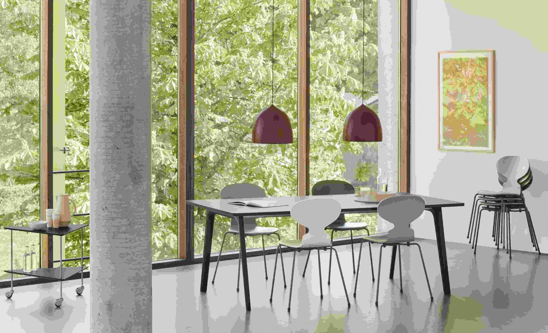 La chaise La Fourmi  3101 Cadre à 4 pieds Fritz Hansen 