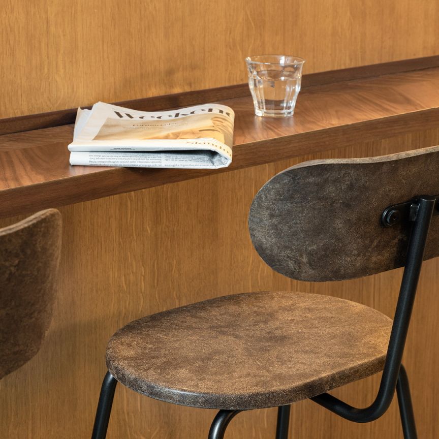  Earth Stool Tabouret de bar avec dossier Mater 