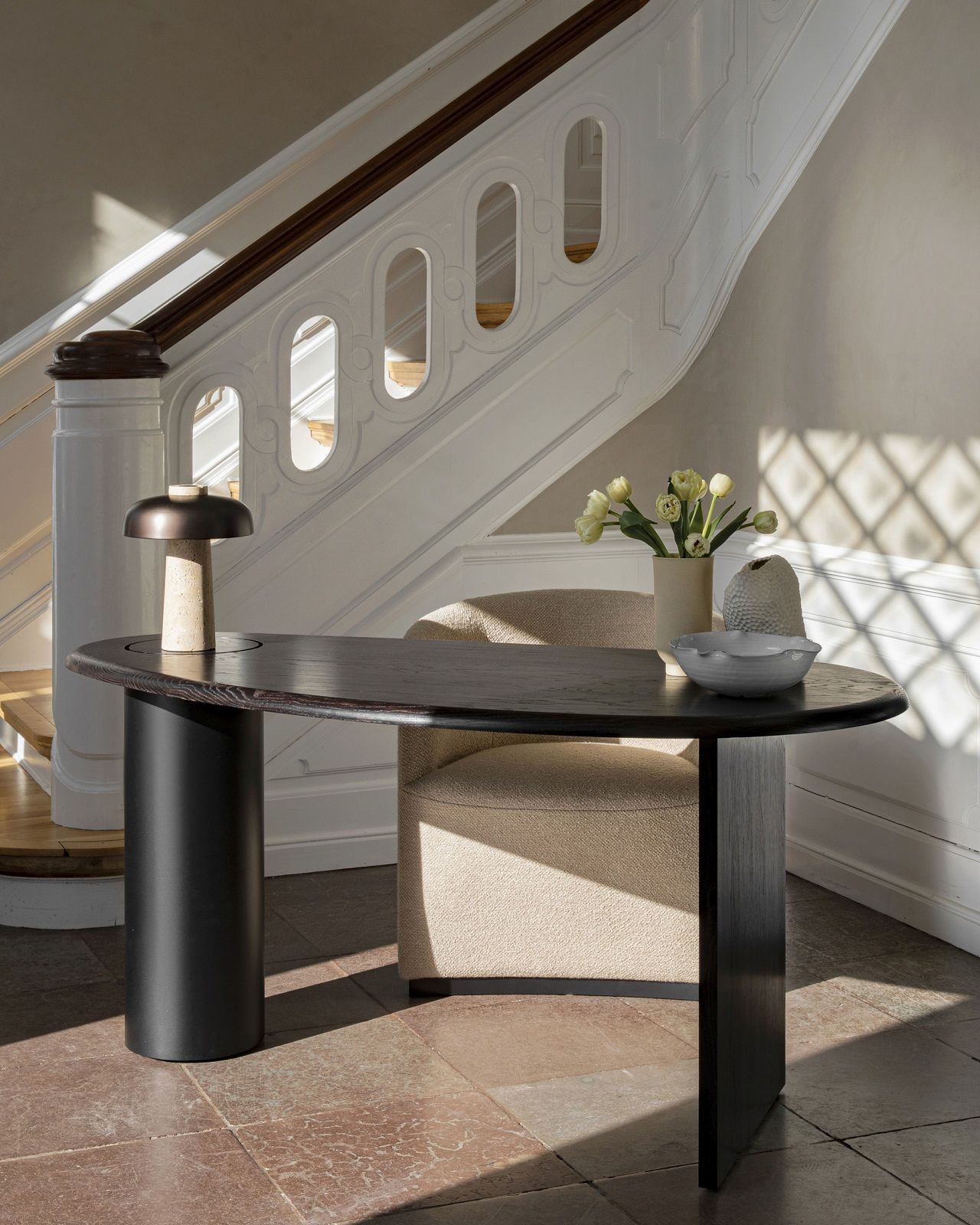 Tearoom Lounge Chair Fauteuil Audo Copenhagen  Tearoom Lounge Chair Fauteuil Audo Copenhagen