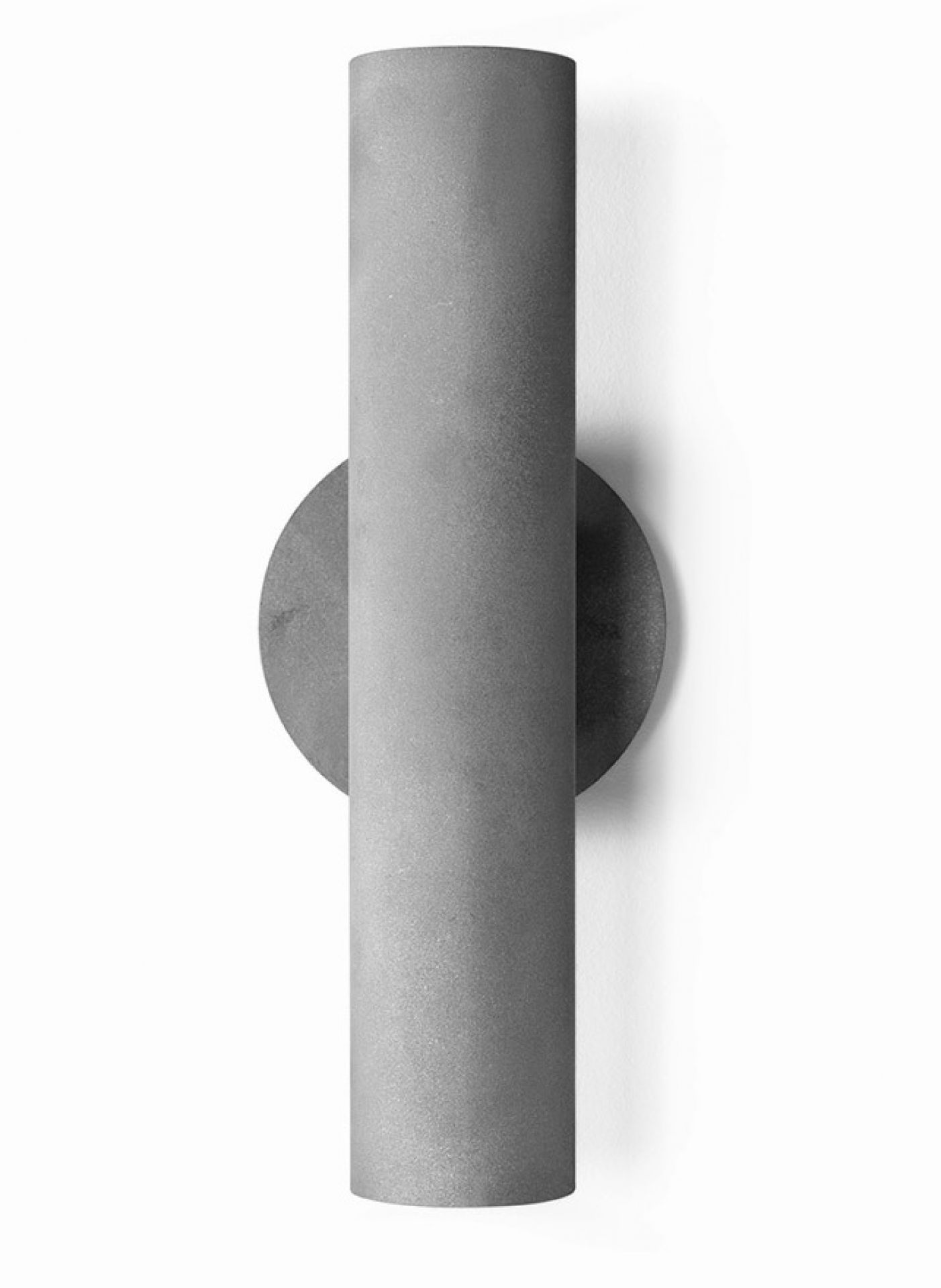 Sconce30 roest Zingué Graypants  Graue Graypants Wandleuchte Sconce30 aus Zink, moderne Innenbeleuchtung für Wandmontage.