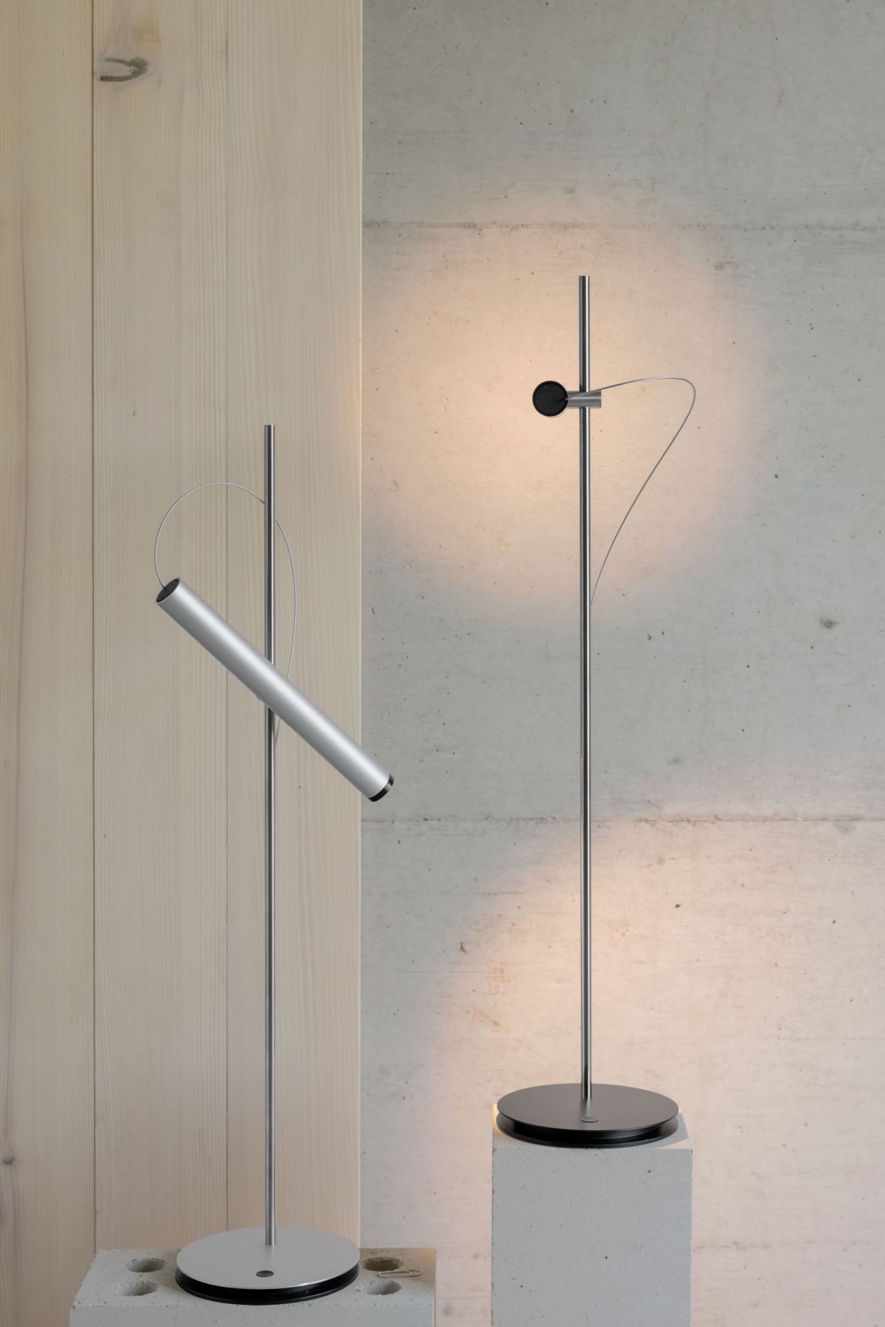 LINIjA T Lampe de Table Baltensweiler