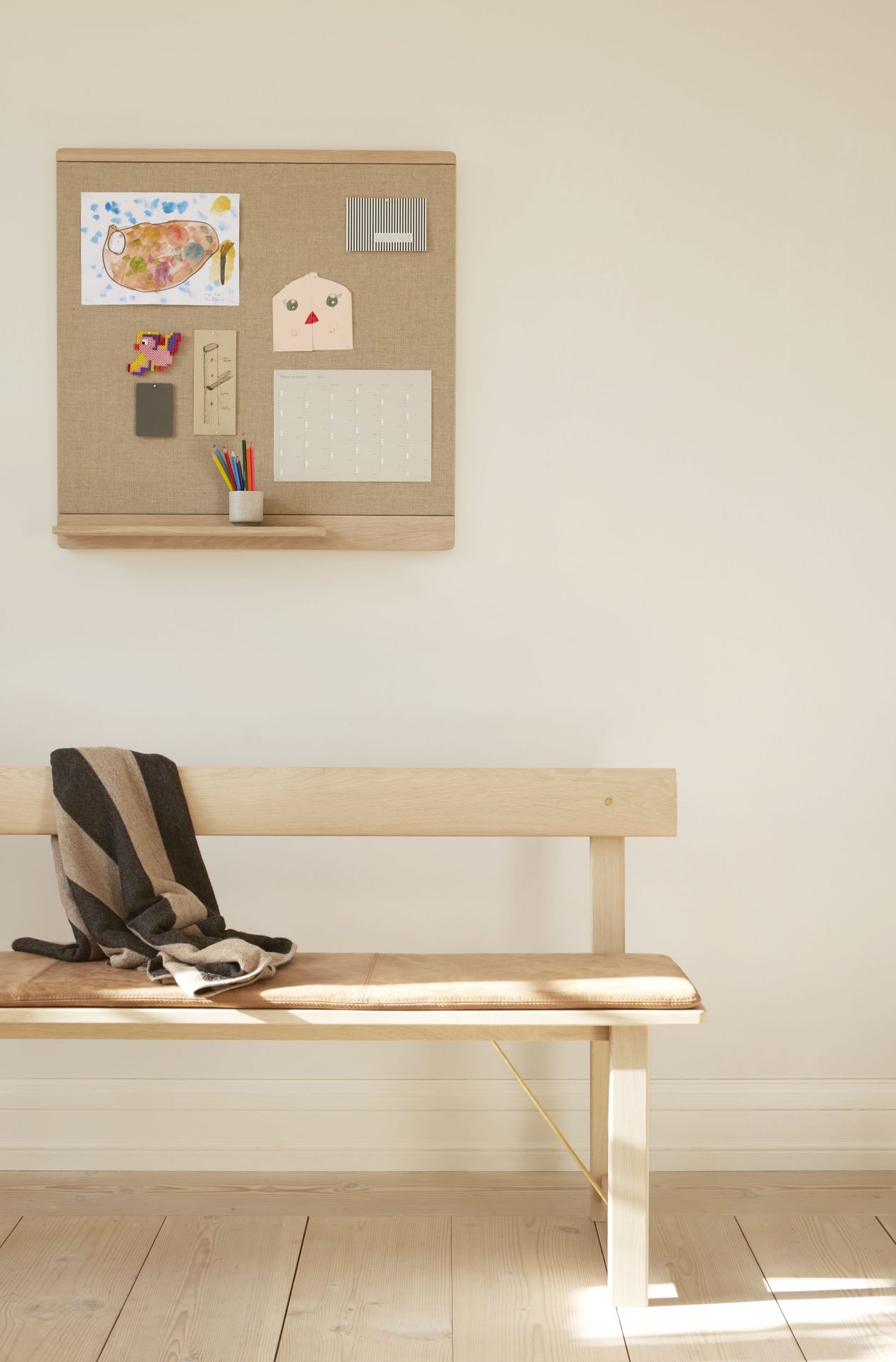 Position banc chêne huilé Form & Refine