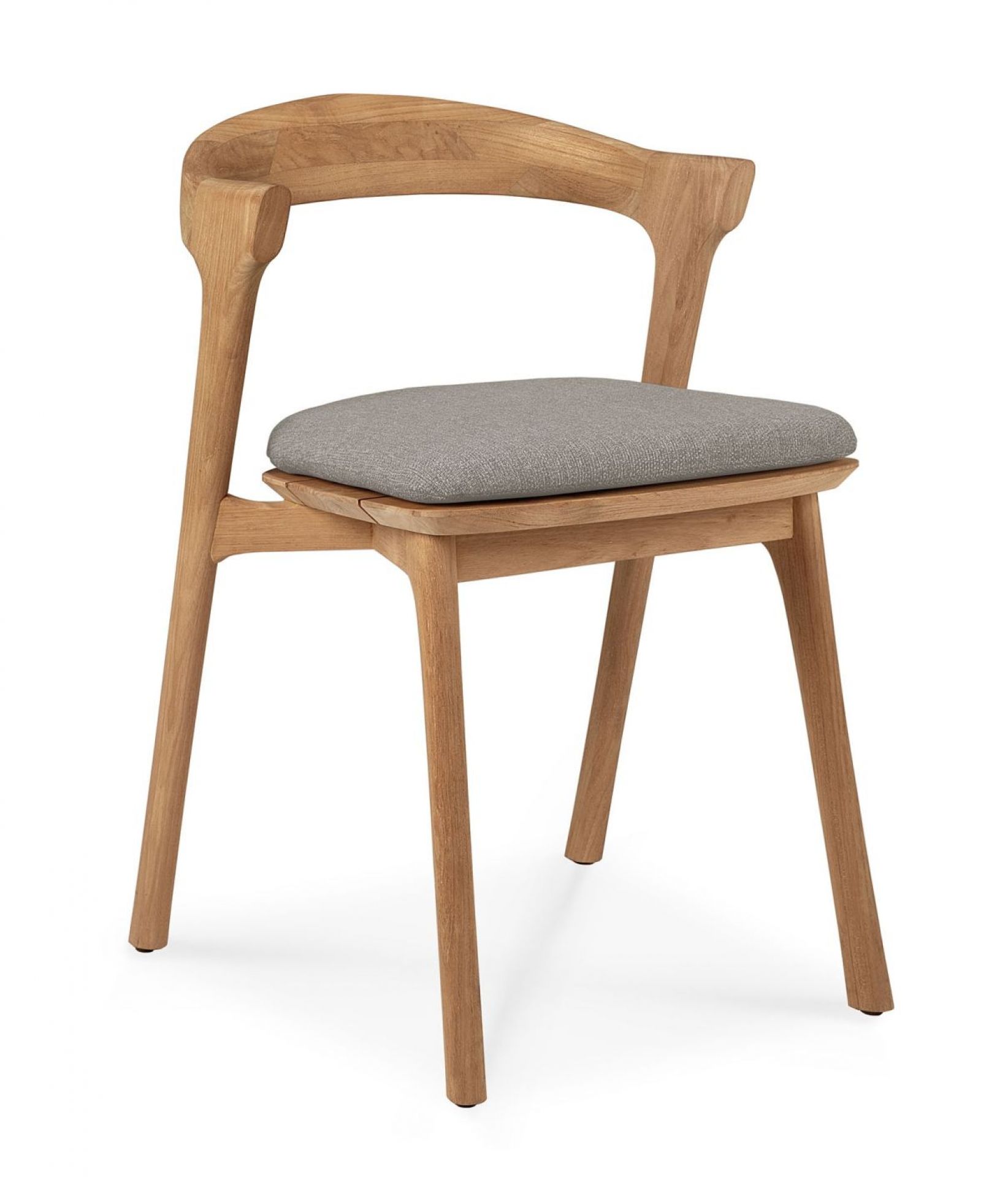 Bok Stuhl mit grauem Sitzkissen. Outdoor Stuhl aus Holz, bequemes Sitzkissen für Gartenmöbel.