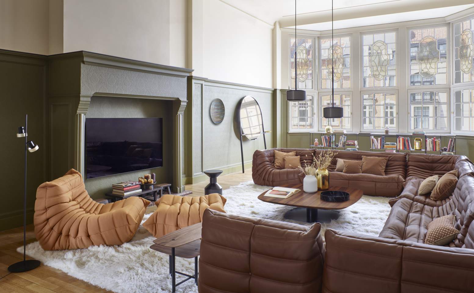 Togo coin canapé ligne roset   