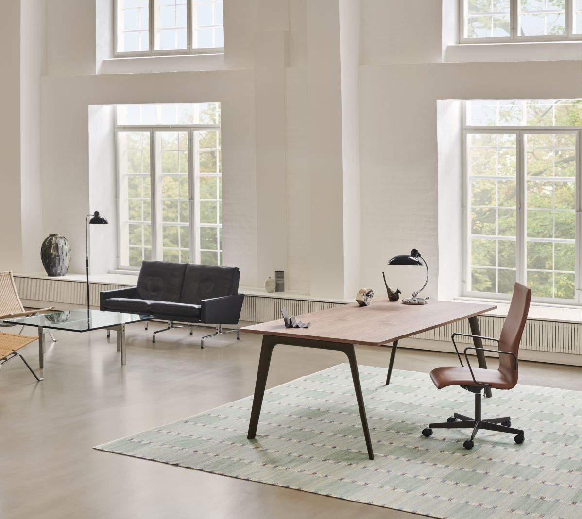Table Pluralis Fritz Hansen