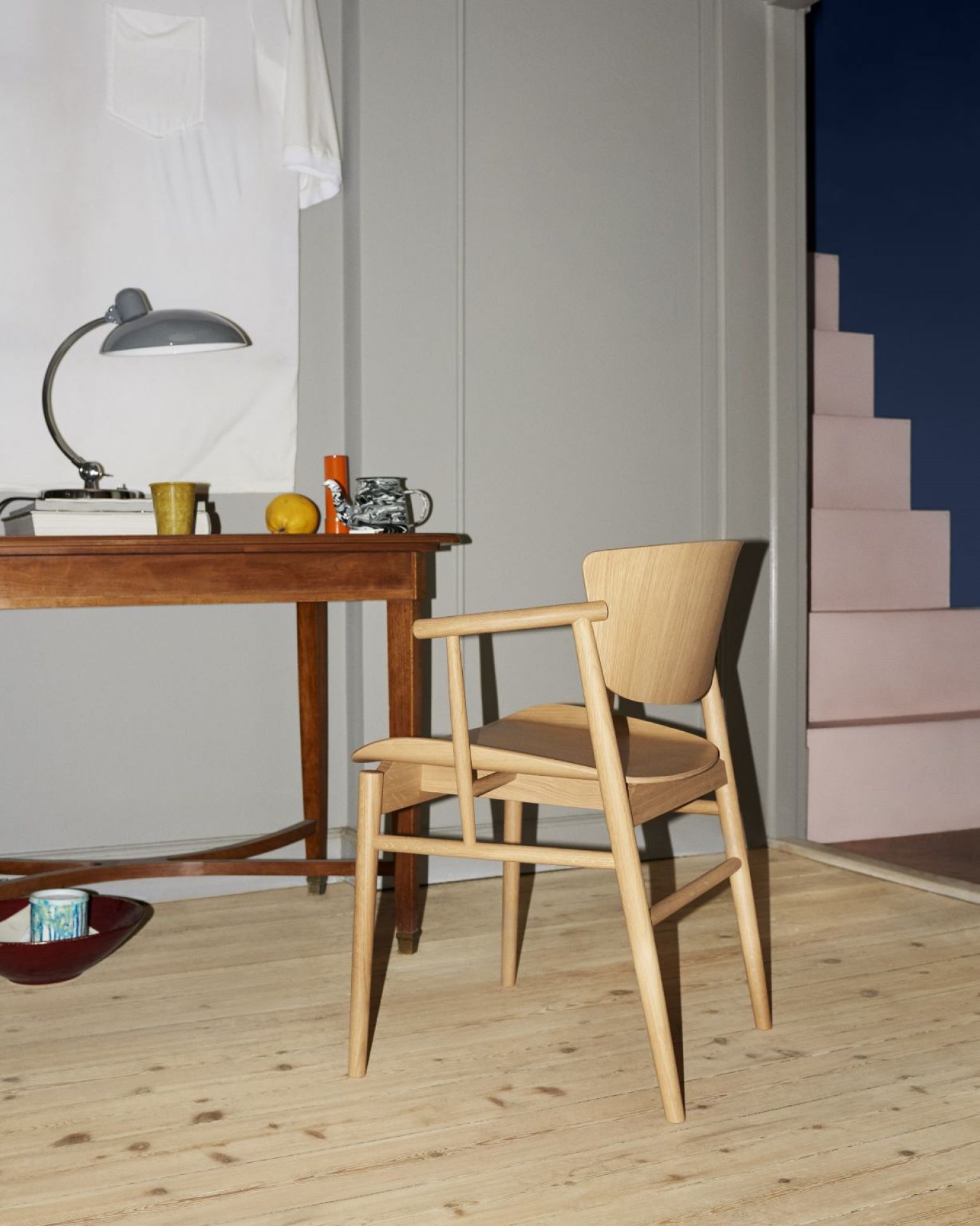 N01 Fauteuil à accoudoirs  Fritz Hansen