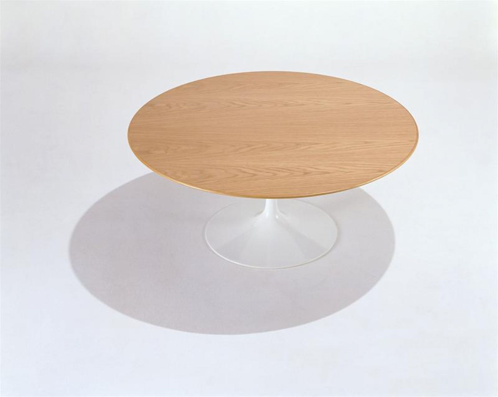 Saarinen table à manger ronde Knoll International