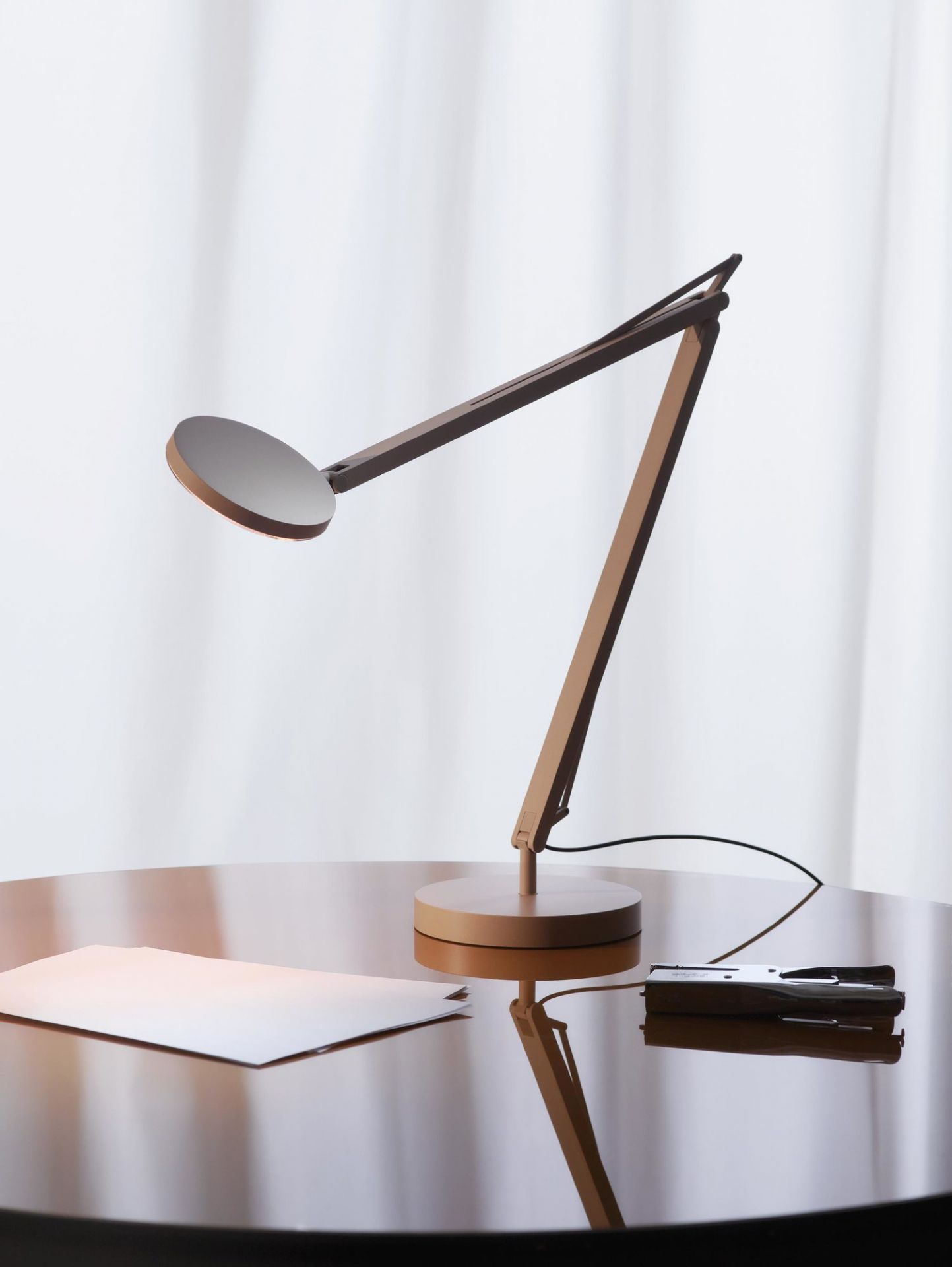 John Lampe de table Grau