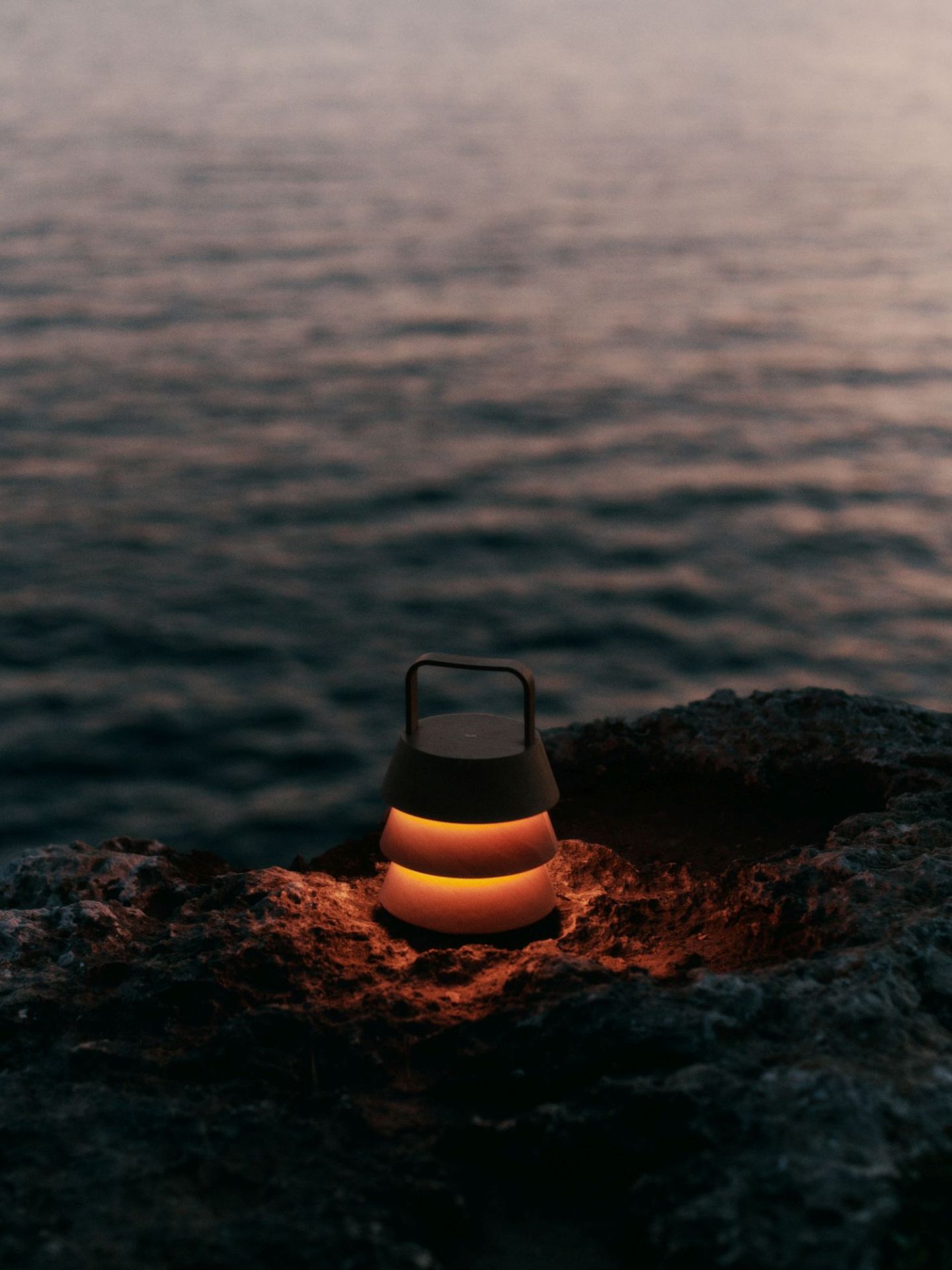 Luver lampe de table portable Ferm Living