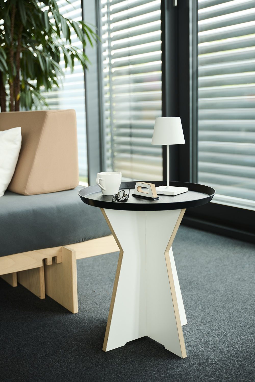Tojo Table d'appoint portable avec plateau amovible Tojo