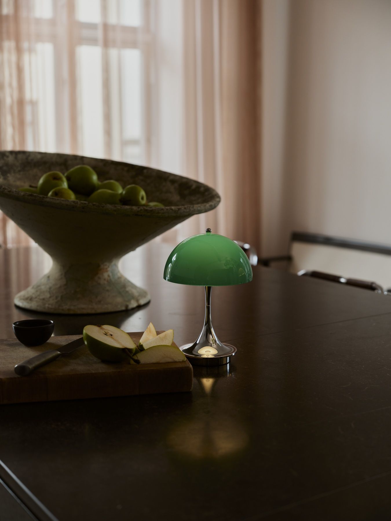 Panthella 160 Portable Lamp Chrome Lampe de table / Lampe à batterie Louis Poulsen