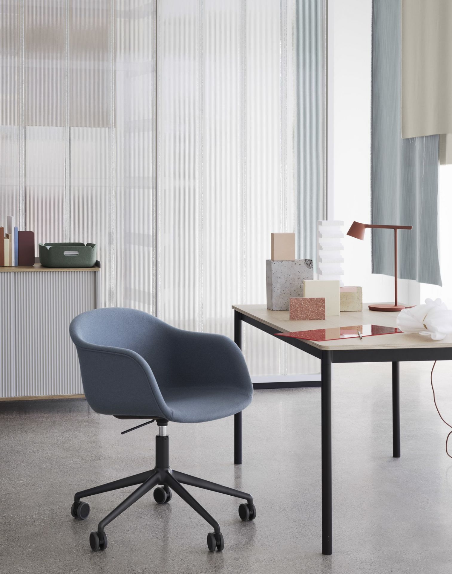 Enfold Sideboard Tall Muuto
