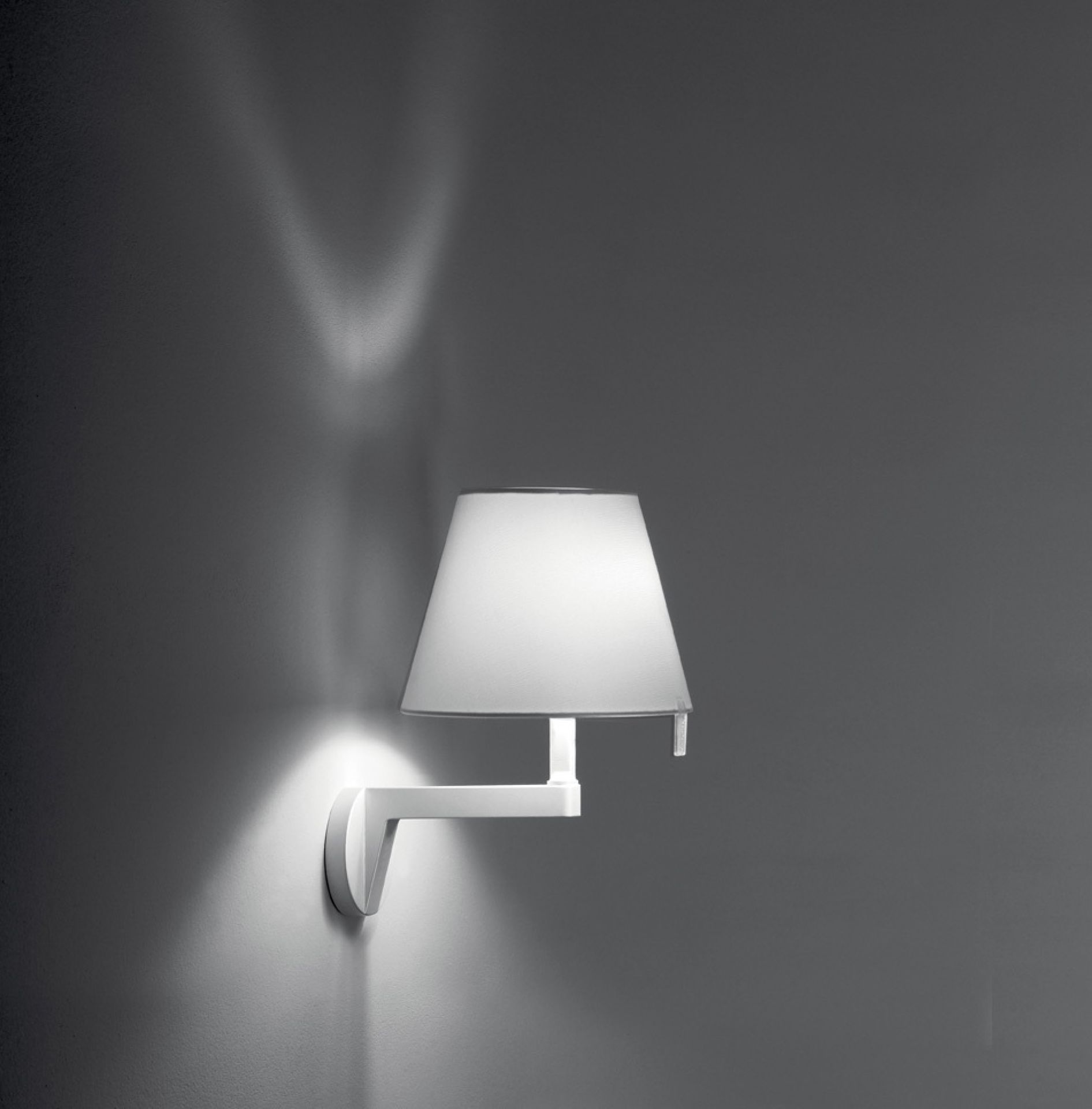 Melampo Applique Artemide