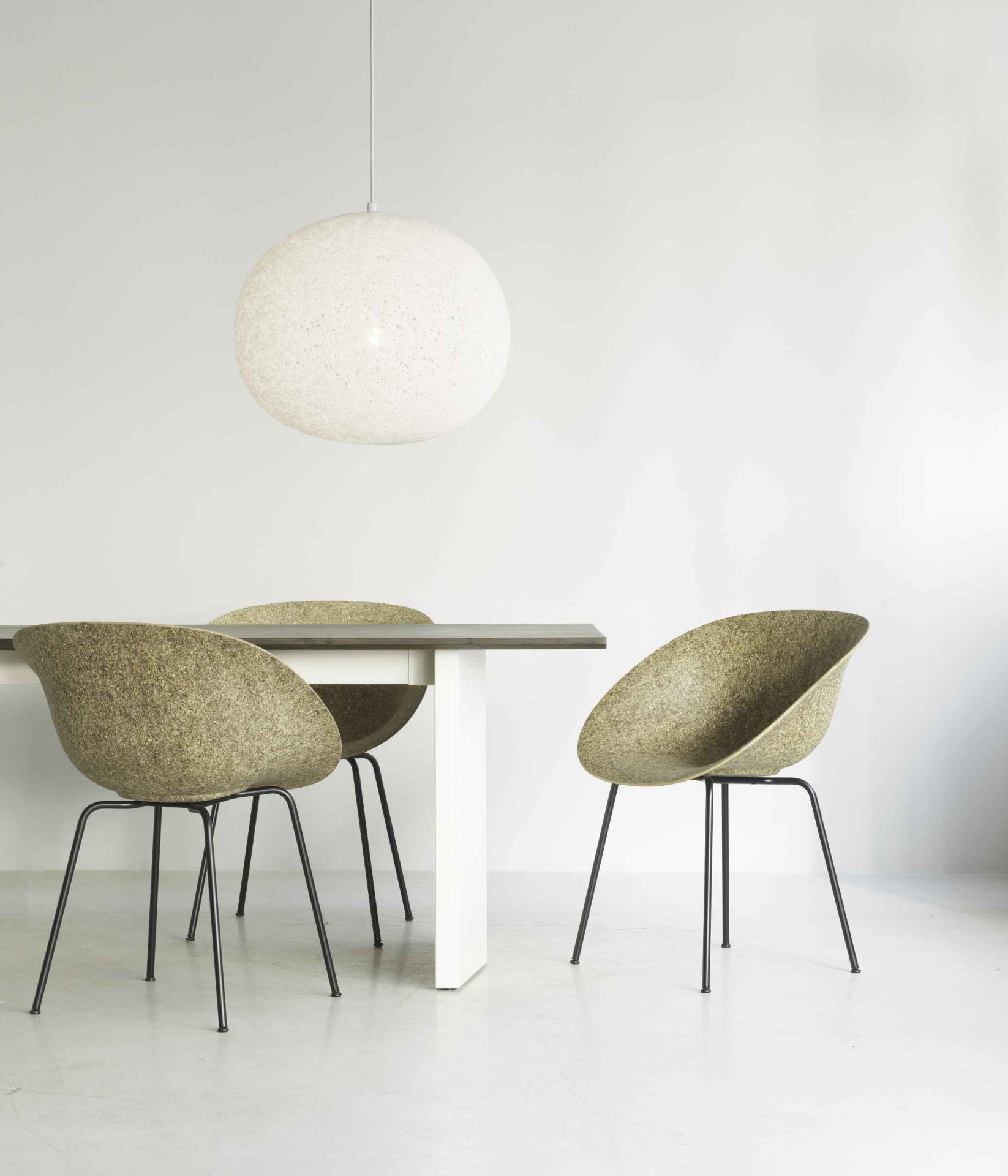 Panel table / table à manger 300x90 cm Normann Copenhagen 