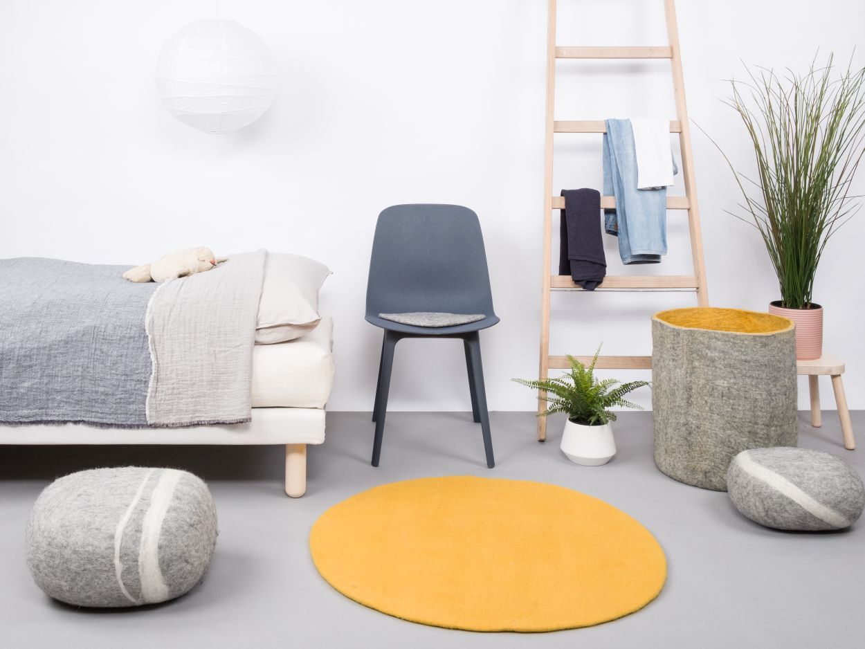 Mono Rond Tapis en feutre Ø 160 cm myfelt Klara (jaune moutarde)
