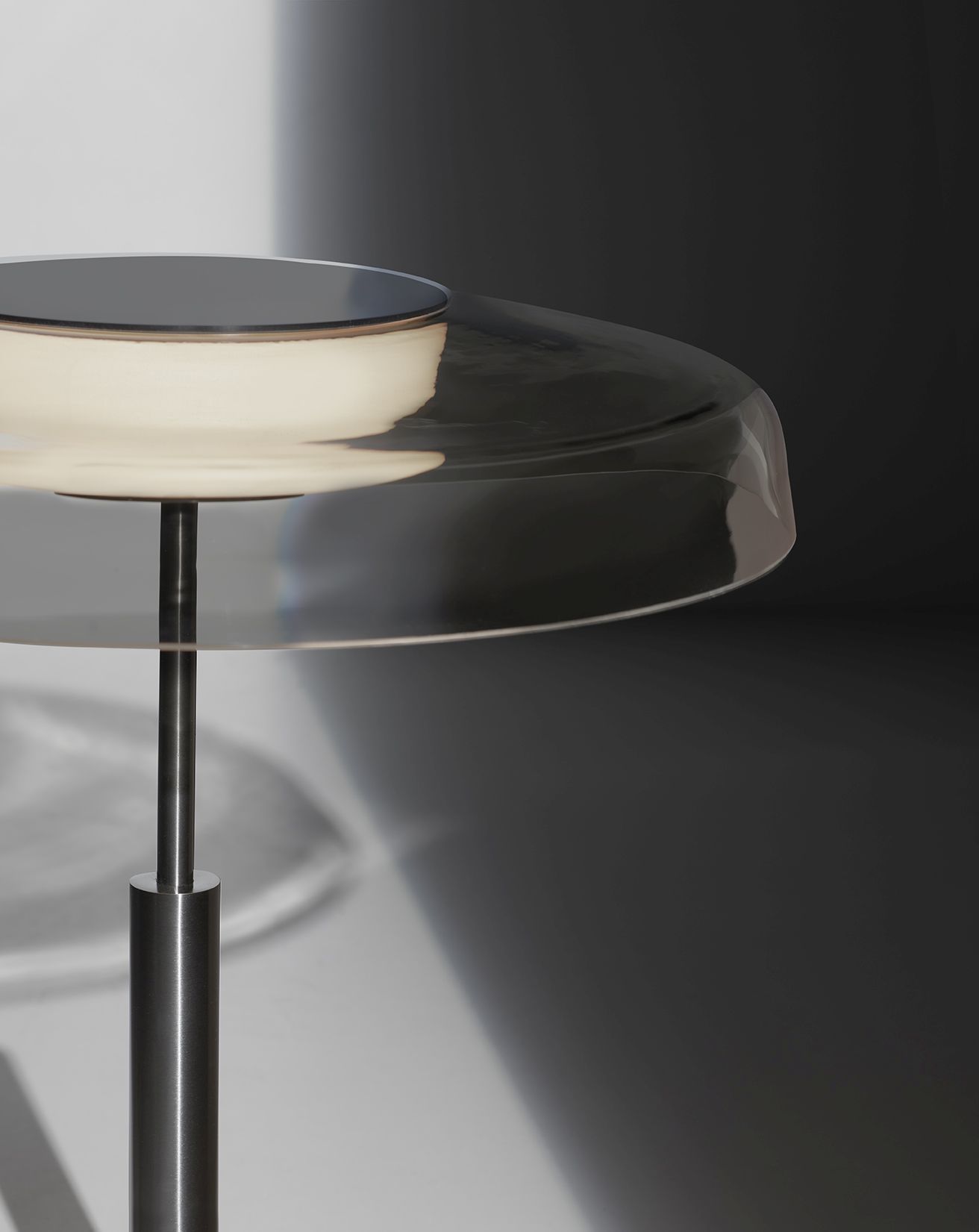 Dora 271 lampe de table Oluce