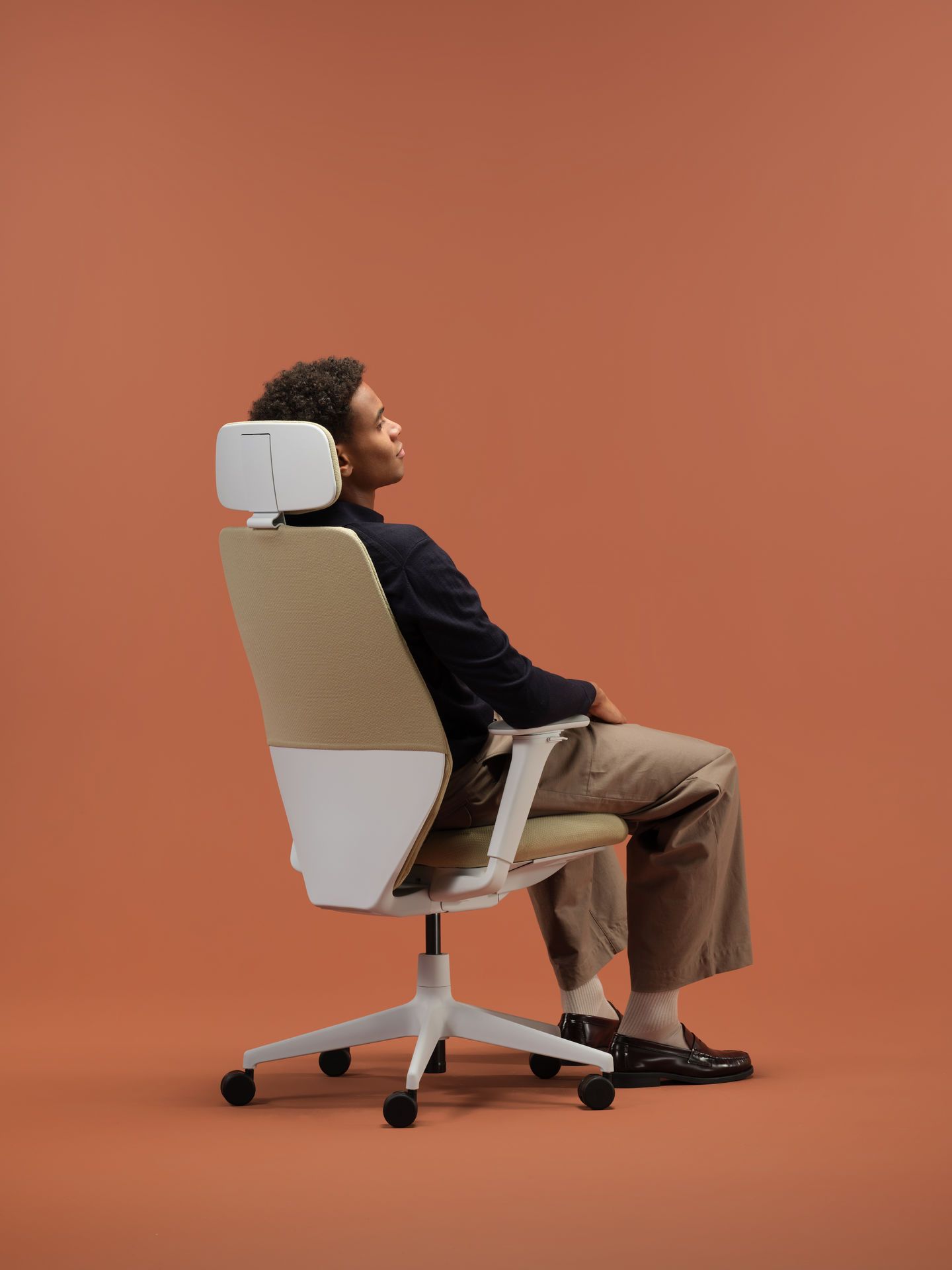 Fauteuil de bureau pivotant ACX Softknit High Vitra