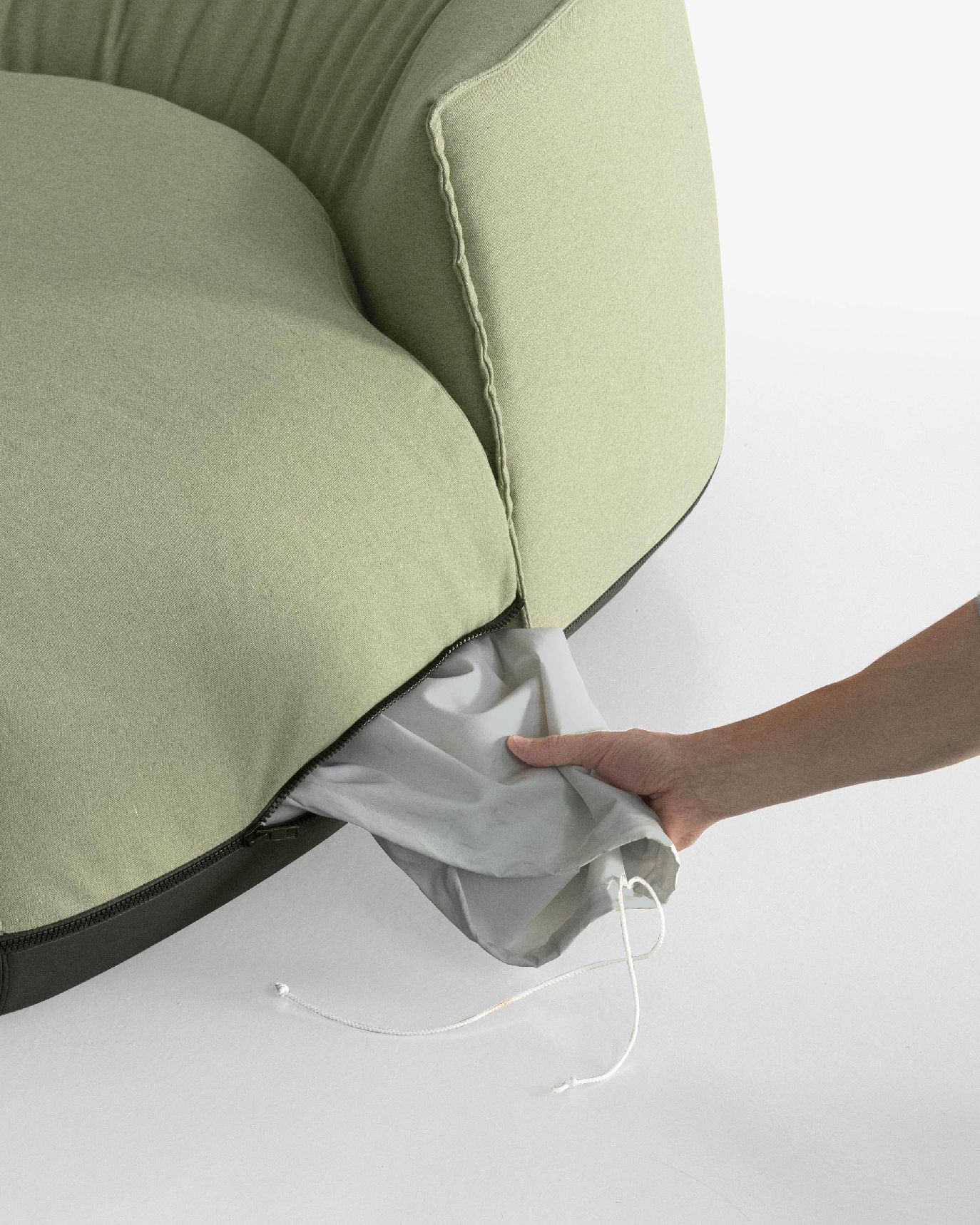 Brioni fauteuil de salon Small Kristalia