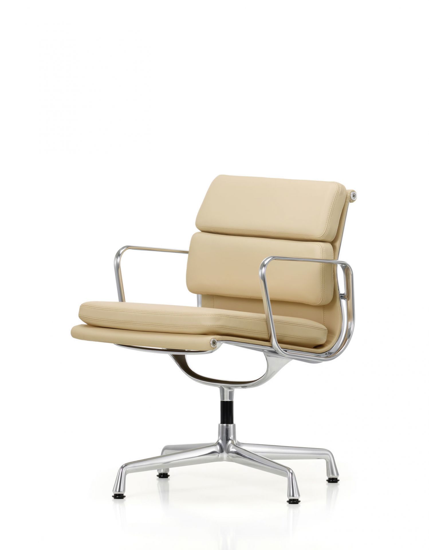Soft Pad Chair EA207 / EA 207 Fauteuil Vitra