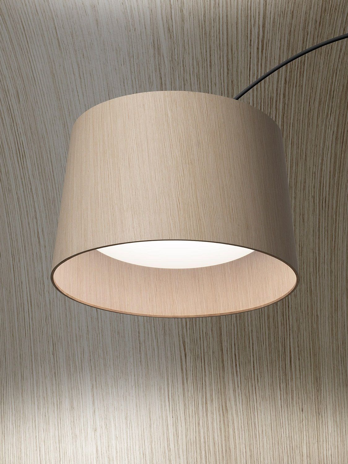 Twiggy Elle Wood LED Lampadaire Foscarini 