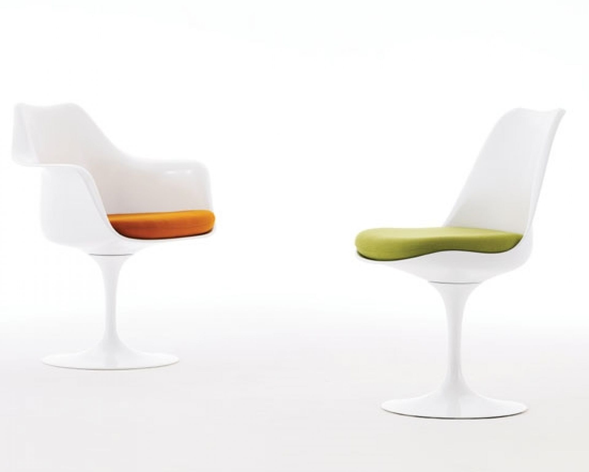 Tulip Chaise Knoll International - QUICK SHIP