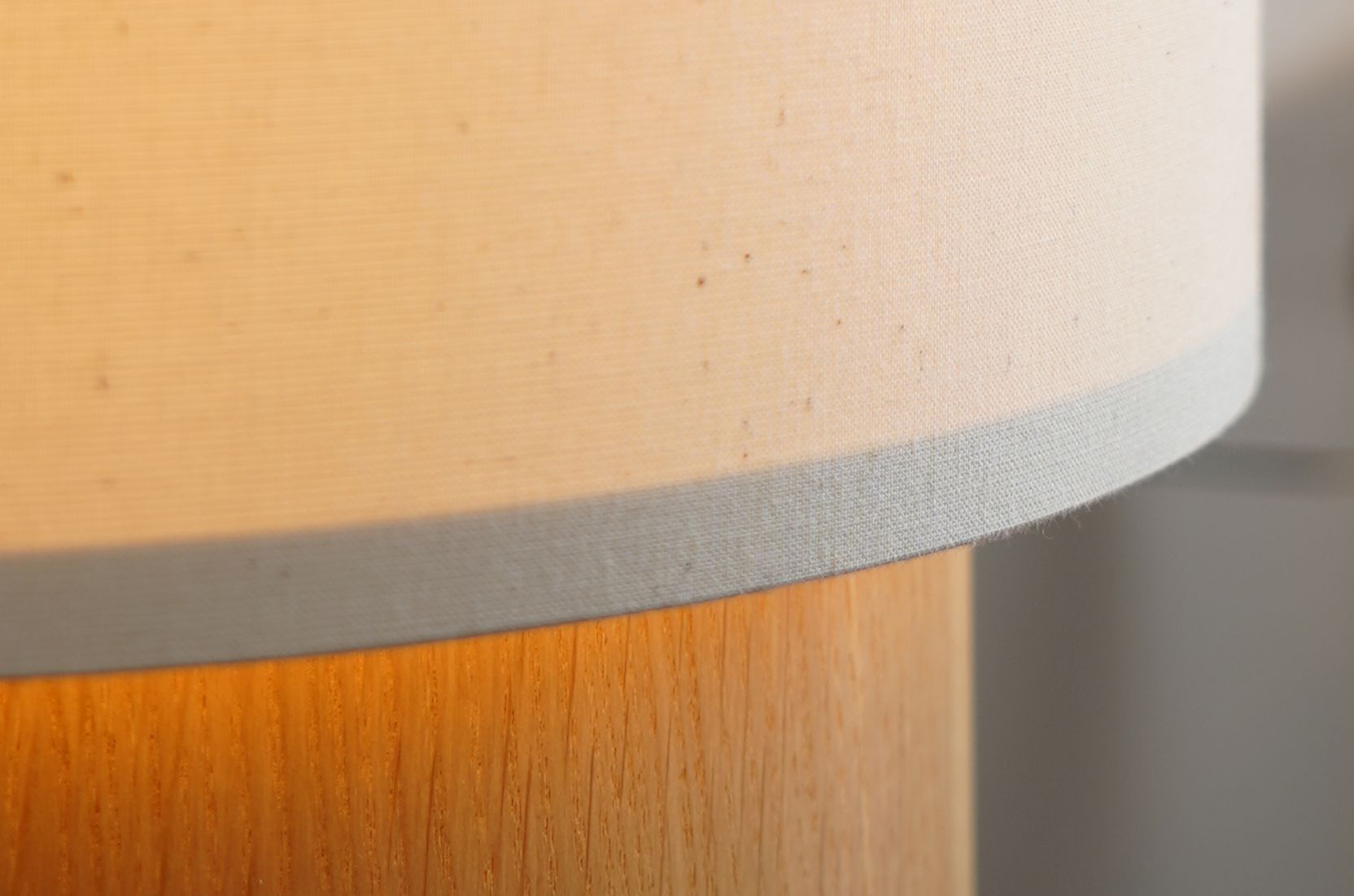 Hiro Floor lamp lampadaire / lampe de table petit Maigrau